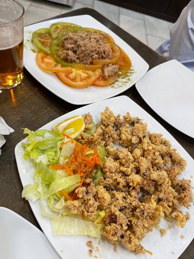 Dónde comer barato en Sevilla patio san eloy