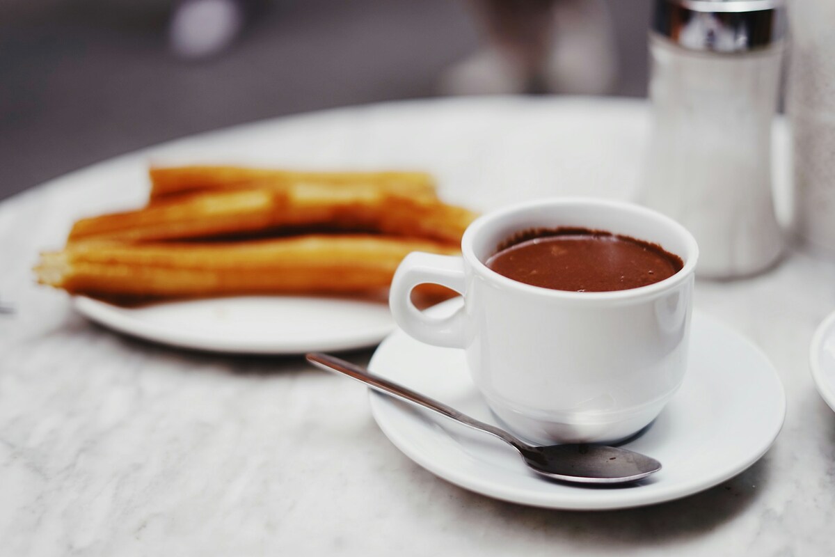 churros con chocolate en Sevilla